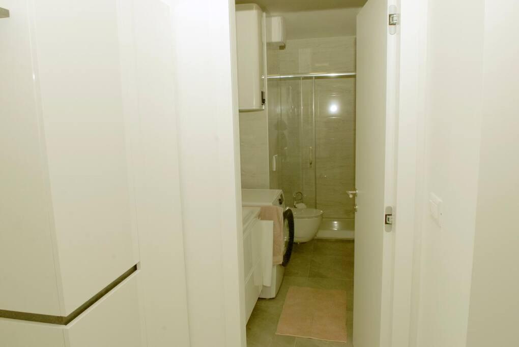 Camino Split - Apartment Near Mall Of Split Exterior photo